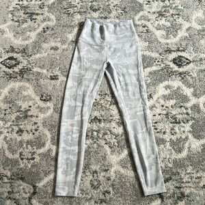 Lululemon Wunder Under High-Rise Tight 25" *Luxtreme